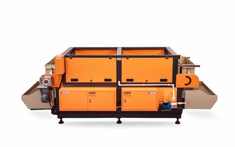 Magnetic polishing straight line